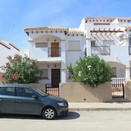 Cassa Mickessa 2 Bedrooms Punta Prima With Communal Pool *
